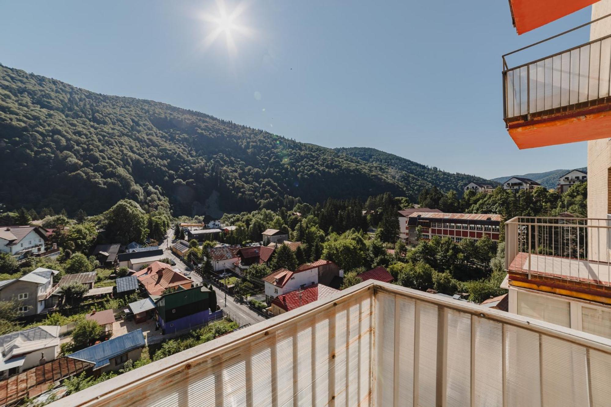 Romantic Jacuzzi Belleview Studio Sinaia Exterior photo